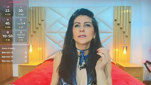 allie pearl online show from November 15, 12:09 pm