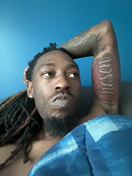 Scattyboo online show from December 19, 1:24 pm