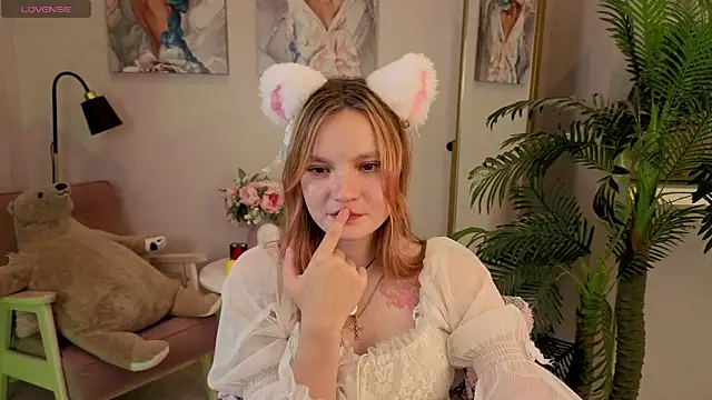 Ginger Emma online show from September 26, 3:41 pm
