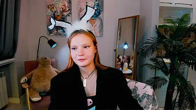 Ginger Emma online show from September 13, 9:04 pm