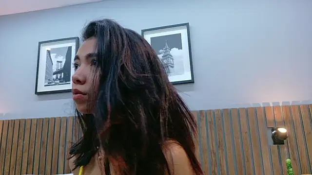 luna roja25 online show from December 22, 2:17 pm