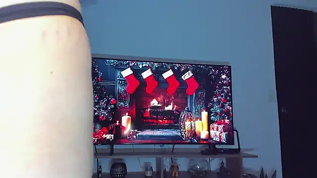 tianastone  online show from December 5, 3:49 am