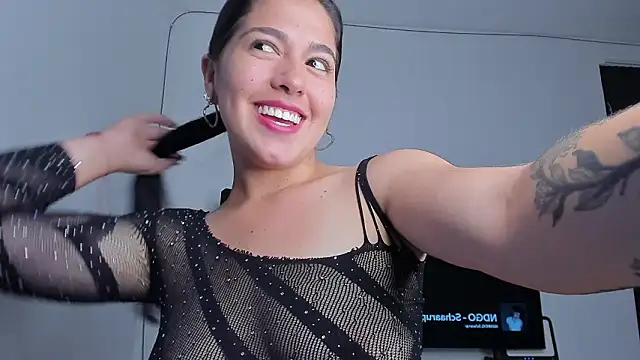 tianastone  online show from February 1, 11:25 pm