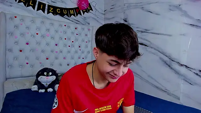 Ari and Storm online show from March 10, 2:10 pm