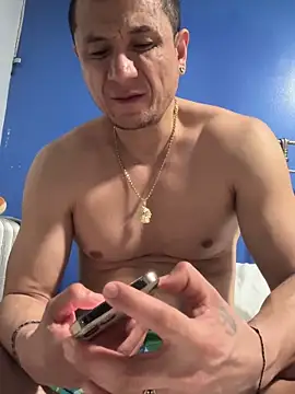 stevo170t online show from April 5, 8:21 am