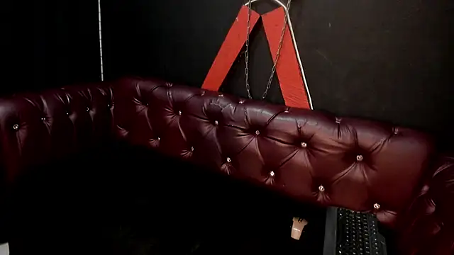 Scarlett 14  online show from November 27, 2:56 am