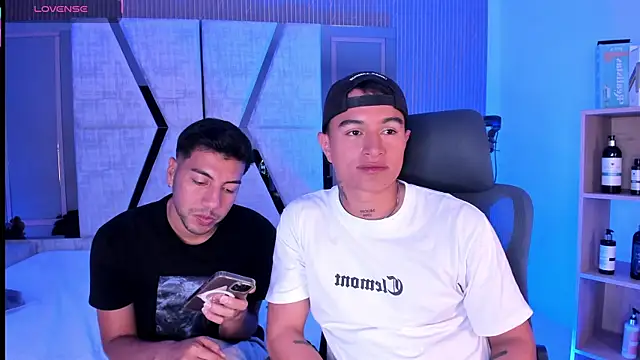 LiamDeep online show from January 9, 8:27 pm