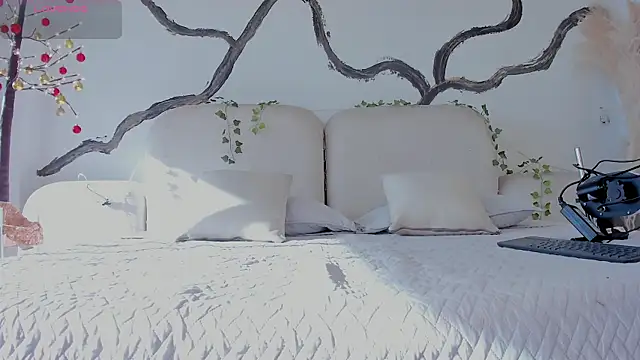 LiamDeep online show from December 21, 9:04 pm