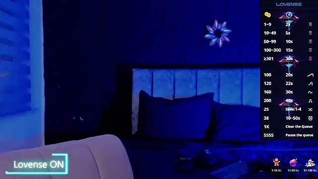 Snapshot of LiamDeep chatting on May 28, 8:15 pm LiamDeep online show from May 28, 8:15 pm
