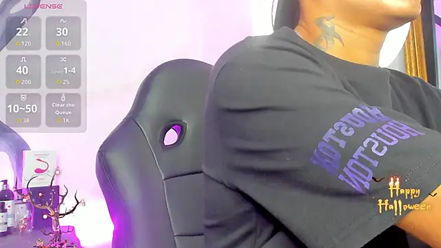 LiamDeep online show from October 20, 8:42 pm