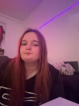 hornyticck online show from May 21, 6:05 pm