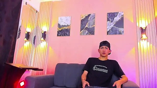 Marcus and Tony online show from May 24, 7:36 pm