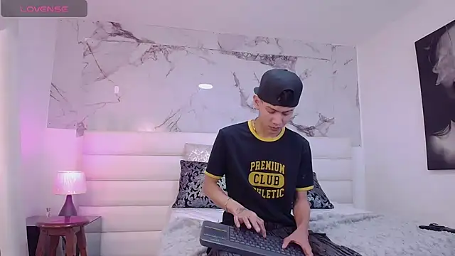 Marcus and Tony online show from May 30, 8:14 pm