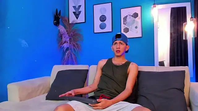 Marcus and Tony online show from February 22, 6:31 pm