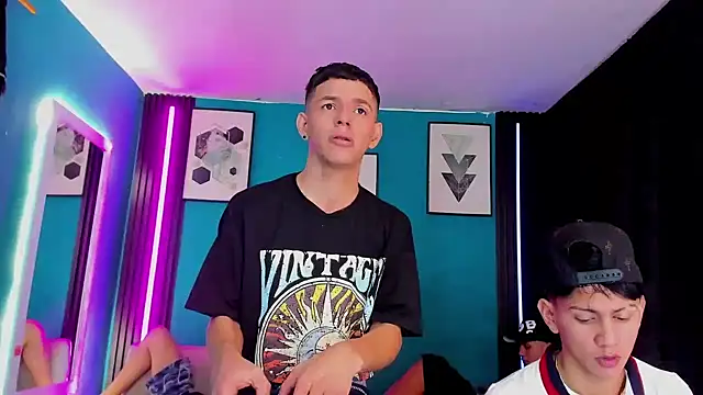 Marcus and Tony online show from April 16, 9:39 pm