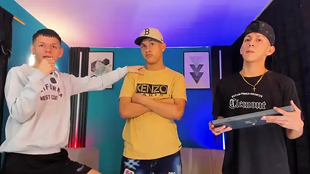 Marcus and Tony online show from April 18, 8:27 am