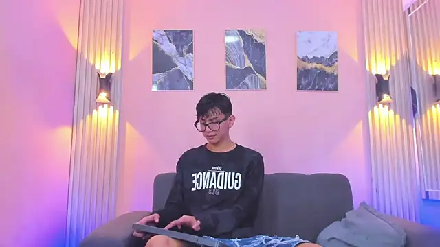 Marcus and Tony online show from June 20, 12:10 pm