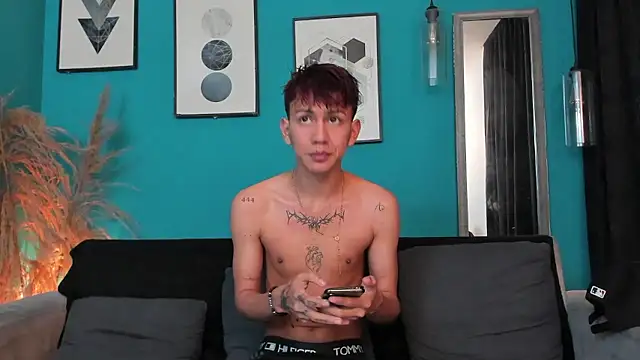 Marcus and Tony online show from January 11, 3:46 am