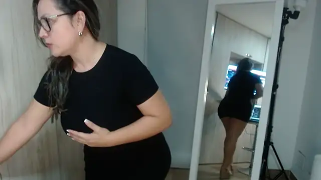 sophie lopez1 online show from July 11, 3:29 am