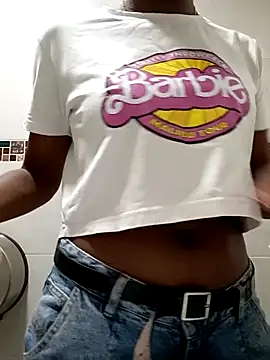 AmiraMorgan online show from October 22, 2:55 am