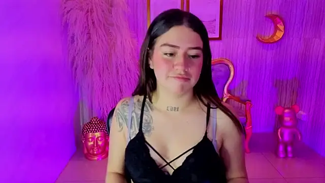 ivy lodge s online show from October 4, 8:32 pm