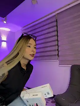 SkyThompson online show from November 9, 5:22 am