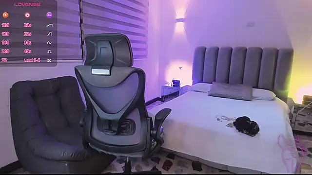 SkyThompson online show from October 21, 4:34 am