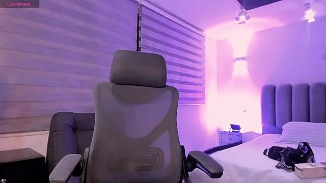 SkyThompson online show from October 17, 4:38 am