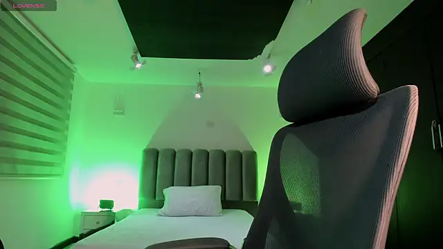 SkyThompson online show from September 11, 4:12 am