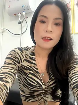 Snapshot of Baby-mmm chatting on October 29, 7:51 am Baby-mmm online show from October 29, 7:51 am