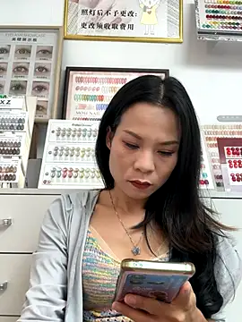 Snapshot of Baby-mmm chatting on September 14, 7:53 am Baby-mmm online show from September 14, 7:53 am