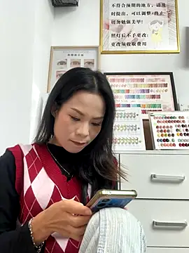 Snapshot of Baby-mmm chatting on October 22, 6:02 am Baby-mmm online show from October 22, 6:02 am