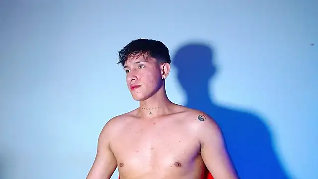 rowanbigboy23 online show from February 12, 2:33 am