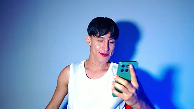 rowanbigboy23 online show from November 28, 2:34 am