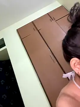 Snapshot of stargroup chatting on September 28, 1:40 pm stargroup online show from September 28, 1:40 pm