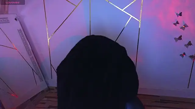 Snapshot of Hollyxx_ chatting on November 20, 12:33 am Hollyxx online show from November 20, 12:33 am