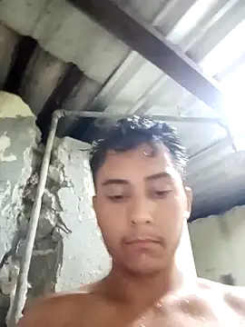 Snapshot of lalop221 chatting on September 12, 6:13 am lalop221 online show from September 12, 6:13 am