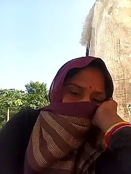 Sheema tyagi online show from November 10, 10:20 am