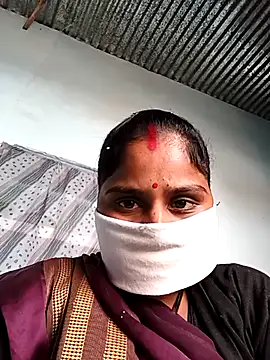 Sheema tyagi online show from November 24, 8:36 am