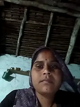 Sheema tyagi online show from November 11, 2:12 pm