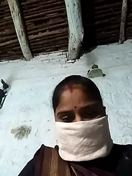 Sheema tyagi online show from November 10, 11:10 pm