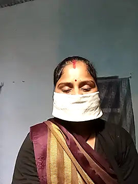 Sheema tyagi online show from November 26, 11:43 am