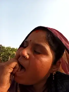 Sheema tyagi online show from January 9, 10:33 am