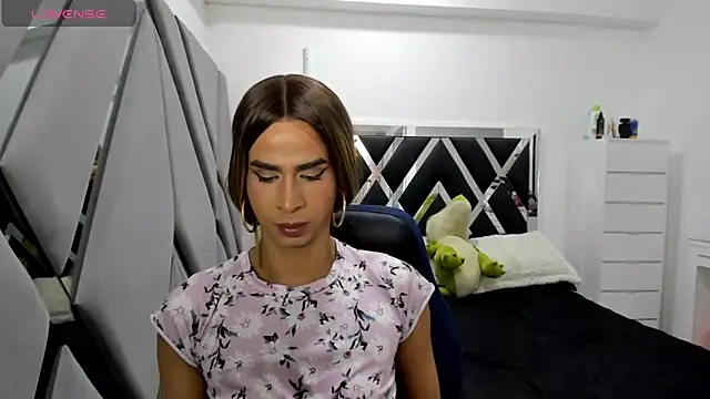 Snapshot of Jupiter_88 chatting on November 18, 10:13 pm Jupiter 88 online show from November 18, 10:13 pm