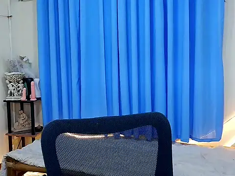 sassymimi69 online show from April 18, 11:56 am