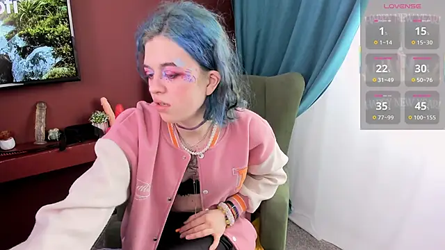 Snapshot of NoelleGothicShadow chatting on January 18, 6:06 am NoelleGothicShadow online show from January 18, 6:06 am