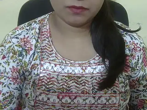 Snapshot of Aanya_Hazel chatting on December 2, 6:42 pm Aanya Hazel online show from December 2, 6:42 pm