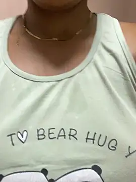 031bubbles online show from March 28, 5:58 pm