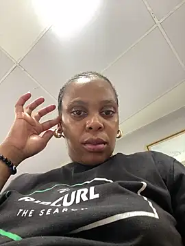 031bubbles online show from March 24, 6:24 am