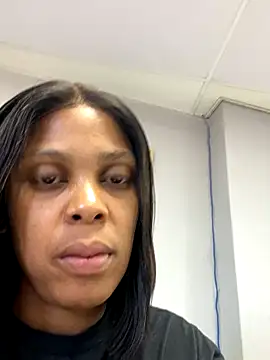 031bubbles online show from December 19, 10:39 am